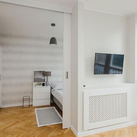 Shortstaypoland Grzybowska Varsóvia Exterior foto